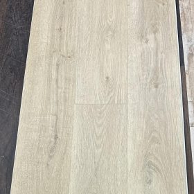 7mm spc vinyl planks sp68002
